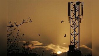 RBI relaxes borrowing rules for mobile auction winners