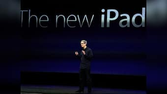 Apple's exec shake up: Investors unconvinced, shares at 3-month low
