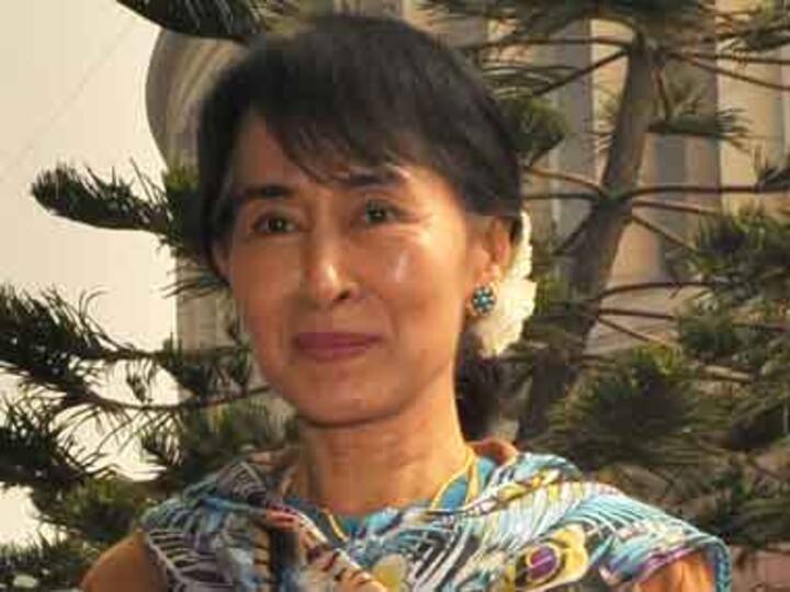 Aung San Suu Kyi’s practical guide to de-iconisation
