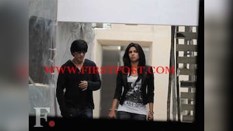 Priyanka Chopra is very close to my heart: Shah Rukh Khan 
