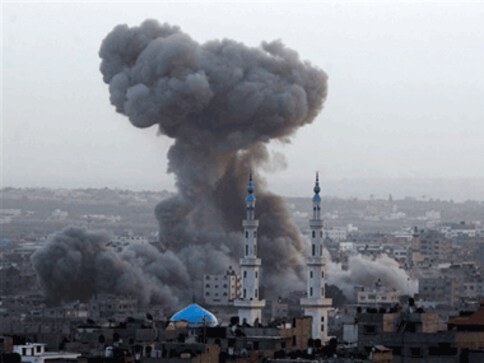 Gaza: Israeli air strikes kill 14 as Hamas rockets pound Jerusalem, Tel Aviv Gaza: Israeli air strikes kill 14 as Hamas rockets pound Jerusalem, Tel Aviv