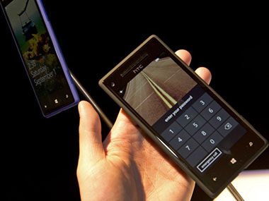 HTC's 8X, 8S launched for Rs 35,023 and Rs 19,260 in India HTC's 8X, 8S launched for Rs 35,023 and Rs 19,260 in India