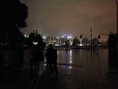 Storm Athena hits NY, NJ after Sandy; leaves thousands powerless