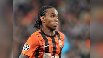 Shakhtar's Adriano banned for unsporting behaviour
