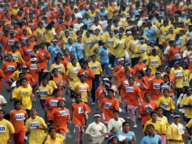 Gujarat polls: Marathon in Vadodara to boost voter turnout Gujarat polls: Marathon in Vadodara to boost voter turnout