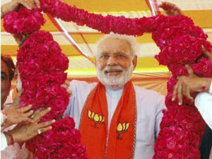 Guj polls: After 20 yrs, Cong may finally topple Modi this time