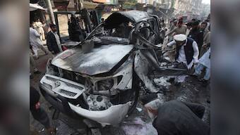 Pak police officer, 4 others dead in suicide bombing