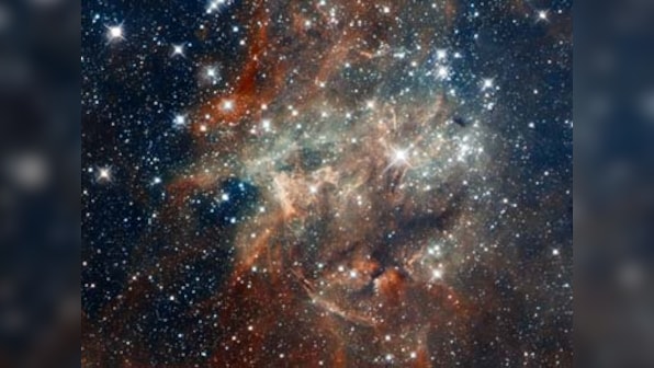Astronomers detect for the first time a signal from stars emerging in the early universe