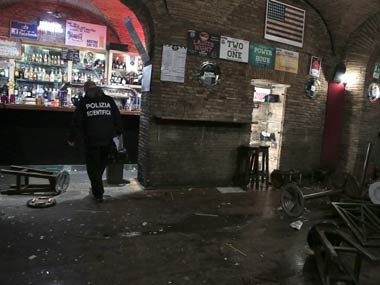 Spurs fans attacked in Rome pub ahead of Lazio clash Spurs fans attacked in Rome pub ahead of Lazio clash
