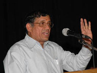 S Gurumurthy makes case for calibration of RBI's Rs 9.6 lakh cr reserves, says no central bank maintains such high surplus S Gurumurthy makes case for calibration of RBI's Rs 9.6 lakh cr reserves, says no central bank maintains such high surplus