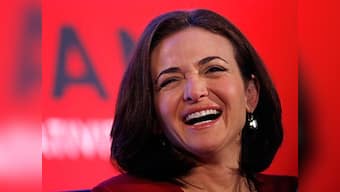 Facebook COO Sandberg sells stock worth $3.75 mn