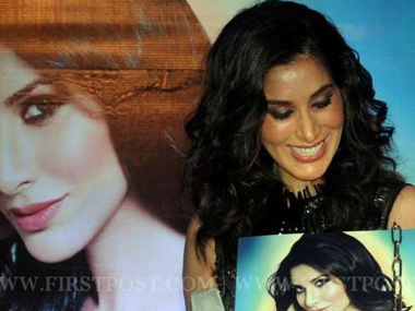 It's sad people don't buy music from stores anymore: Sophie It's sad people don't buy music from stores anymore: Sophie