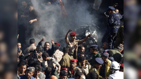 Military plane crash in Yemen kills 10