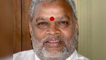 TDP leader Yerran Naidu cremated at his native village