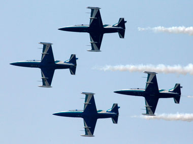 Govt to sell 10% stake in Hindustan Aeronautics Govt to sell 10% stake in Hindustan Aeronautics