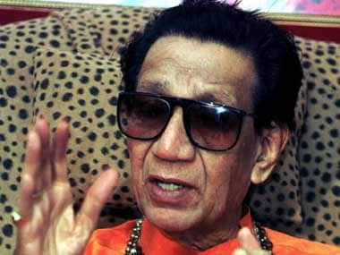 dada kondke with balasaheb thackeray