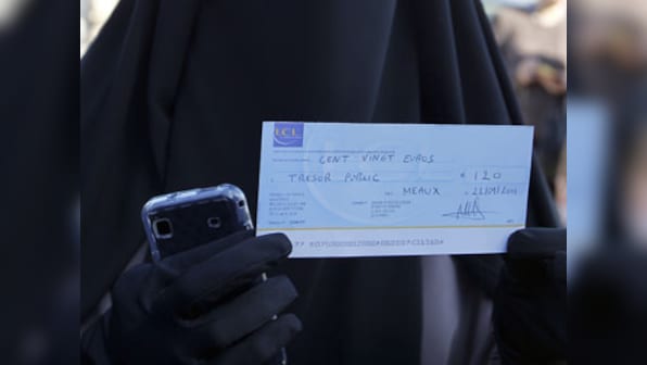 Cheque book ban: No proposal to withdraw facility to promote digital transactions, clarifies FinMin