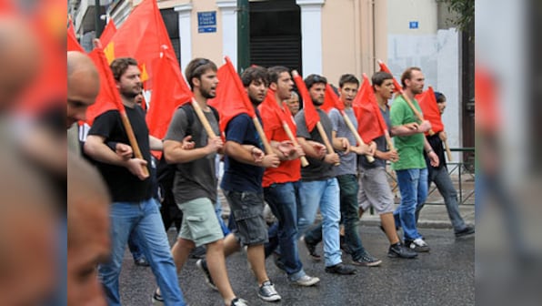 Greek lawmakers pass 2013 austerity budget