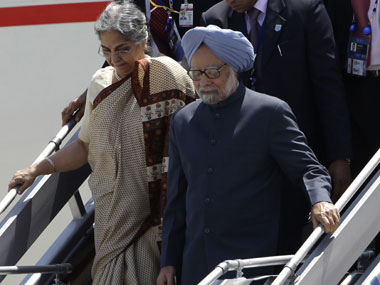PM's wife leads cancer awareness walk in Delhi PM's wife leads cancer awareness walk in Delhi