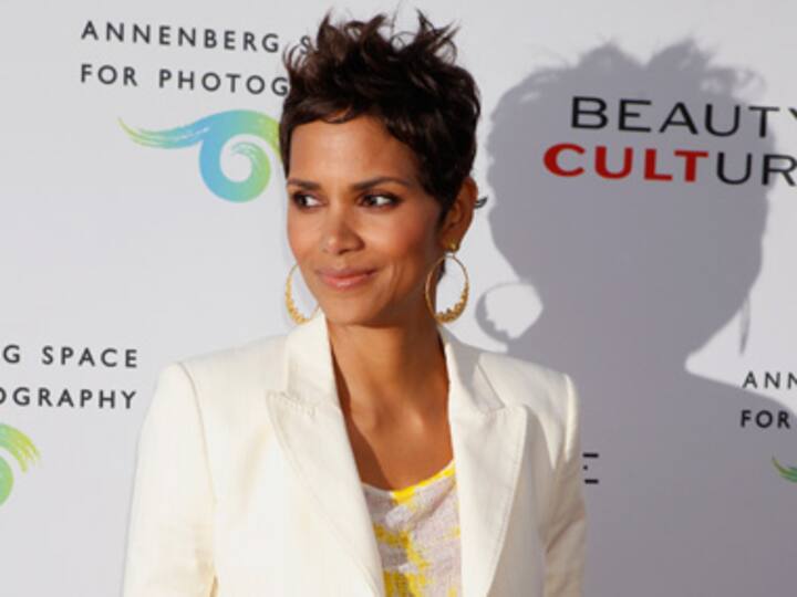 Halle Berry to seek restraining order against Gabriel Aubry Halle Berry to seek restraining order against Gabriel Aubry