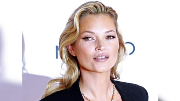 Kate Moss poses nude for Vogue photoshoot