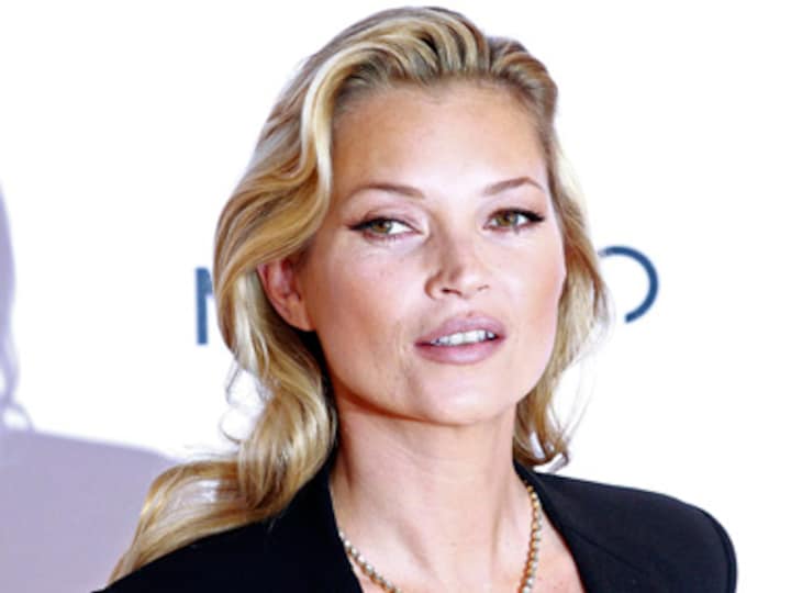 Kate Moss poses nude for Vogue photoshoot