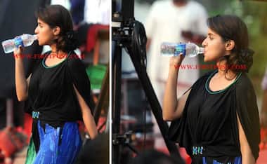 Images: Asin takes a break while shooting for Khiladi 786 