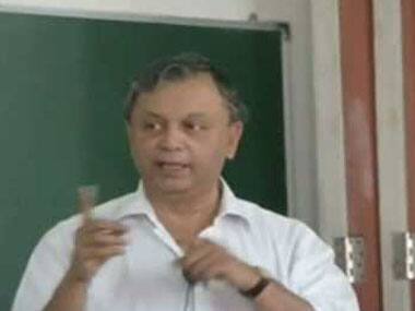 Mumbai's Madhav Chavan wins 2012 'Nobel Prize' in education