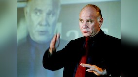 Marc Faber sees S&P 500 crashing 50%, Tesla's share value plunging to zero