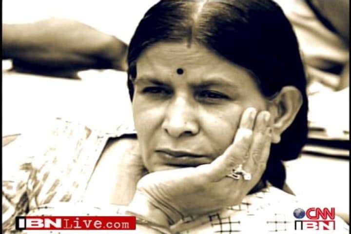 UP's ex-chief secretary gets 3-year jail for land irregularity case
