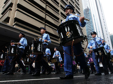 Oz government apologises to hundreds of military abuse victims since 1950 Oz government apologises to hundreds of military abuse victims since 1950