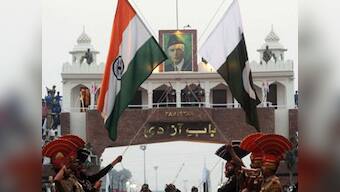 BSF personnel nab Pakistani in Gujarat