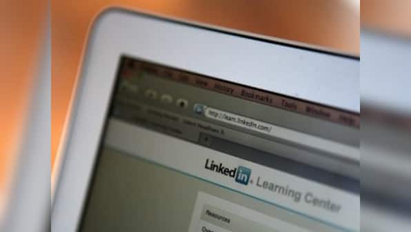 Should media regulations also include social media?