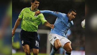City striker Tevez gets driving ban for speeding