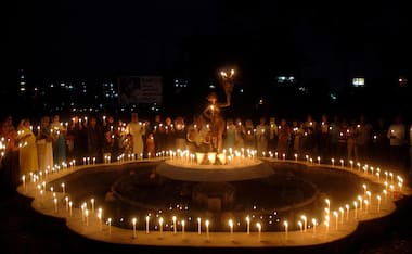 Images: Bhopal mourns 28 years of gas tragedy