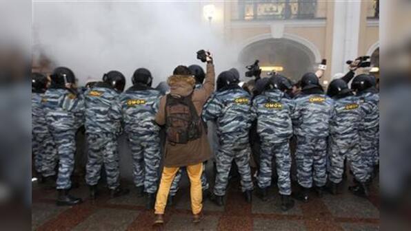 No Russian revolution after a year of protests