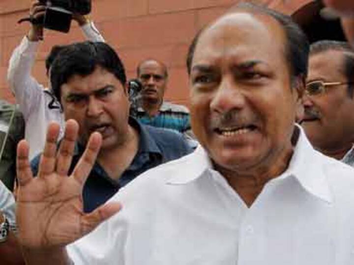 India will take up Capt Kalia's case with Pak, assures Antony