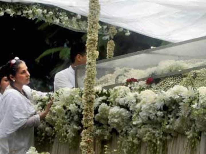 Rajesh Khanna's wife Dimple moves HC on Anita Advani's charges