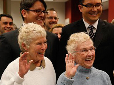 Same-sex couples finally get marriage licenses in Washington Same-sex couples finally get marriage licenses in Washington