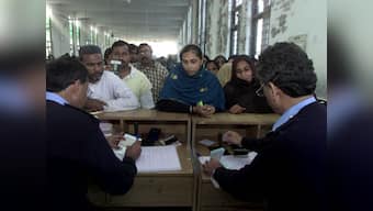 Vayalar Ravi says 45,000 illegal immigrants in UAE to seek amnesty