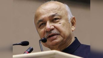 Shinde announces safety measures, bans tinted glass, curtains in Delhi buses