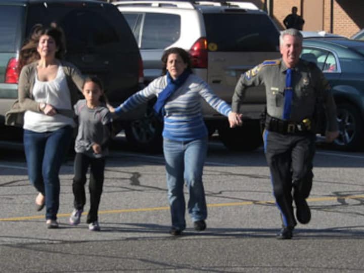People across the globe express shock over US school shooting
