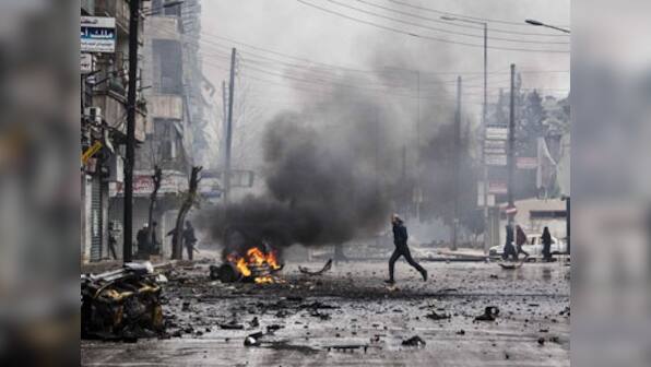 Syrian rebels oil pumping station in Raqqa province