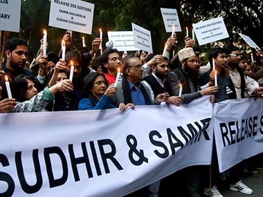 Give10 days to Zee's Chandra, son prior to arrest: Court to Delhi Police Give10 days to Zee's Chandra, son prior to arrest: Court to Delhi Police