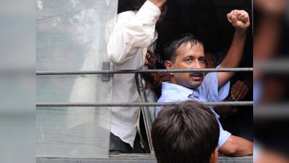 Death of cop Tomar damages Kejriwal, Delhi protests
