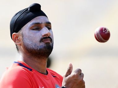 Harbhajan down with flu, skips practice Harbhajan down with flu, skips practice