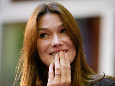 Carla Bruni keen to make music again Carla Bruni keen to make music again