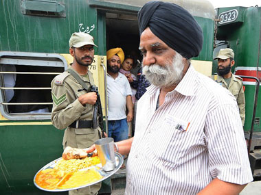 Rajdhani, Shatabdi, Duronto meals to cost more from March 2020; travellers to pay high fares ranging from 3% to 9% Rajdhani, Shatabdi, Duronto meals to cost more from March 2020; travellers to pay high fares ranging from 3% to 9%
