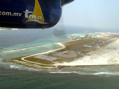 Maldives to wrest airport control, GMR vows to fight back  Maldives to wrest airport control, GMR vows to fight back