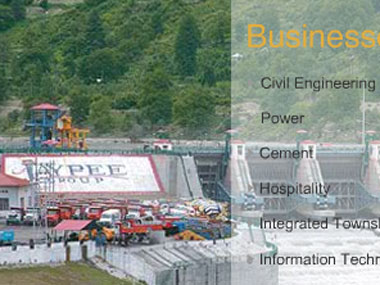 JP Associates chief Rajiv Gaur dies in rail mishap JP Associates chief Rajiv Gaur dies in rail mishap